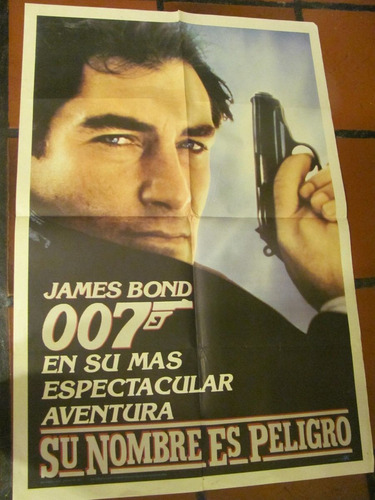 Afiches De Cine Antiguos  Con  James Bond - Thimoty Dalton