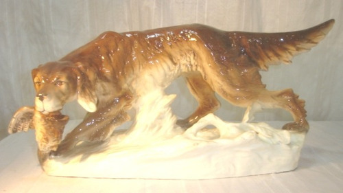  Figura Porcelana Royal Dux Perro De Caza  Checoslovaca(419)