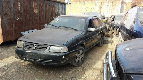 Imagem 3 de 6 de Sucata Santana Desmanche Motor Cambio Peças Lataria