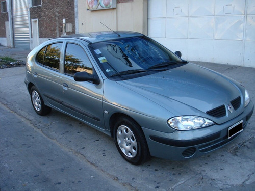 Imagen 2 de 4 de Permuto O Vendo Renault Megane 1.6. Excelente!!! Financio!!!