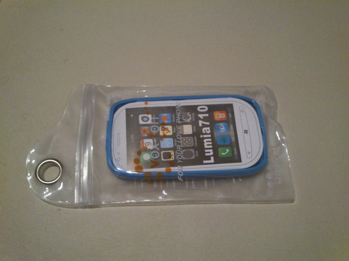 Imperdible Funda Tpu Celeste Nokia Lumia 710