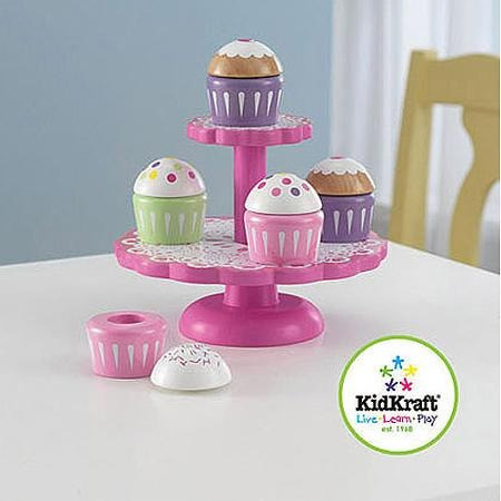 Soporte De Madera De La Magdalena De Kidkraft Con Cupcakes