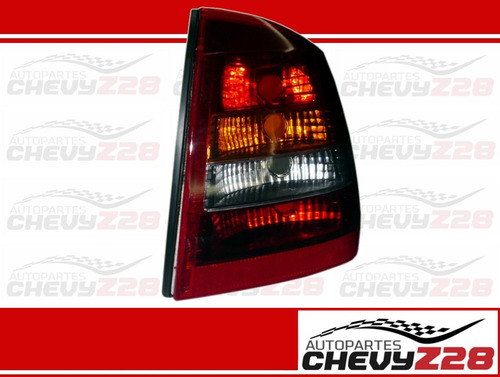 Stop Derecho Ahumado Para Chevrolet Astra (2002-2004)