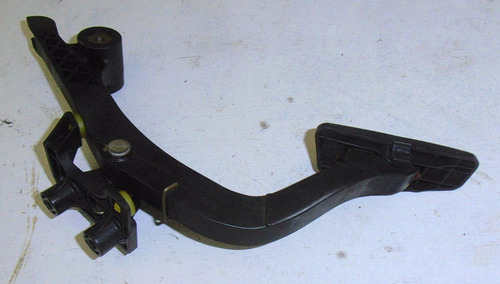 Pedal De Aceleración Original Kia Cerato Ex Año 2004 Al 2006