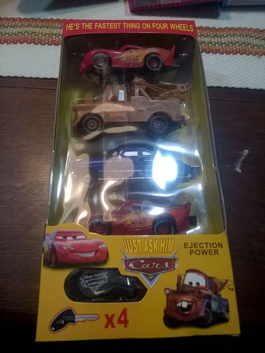 Autito Cars  X 4 Con Llave Lanzadora