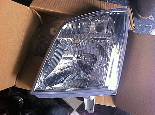 Unidad Delantera Farola Chevrolet Luv Dmax 2011 Similares