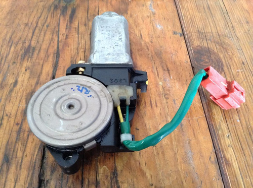 Motor Elevador Trasero Derecho Cirrus Stratus 95-00 Oem