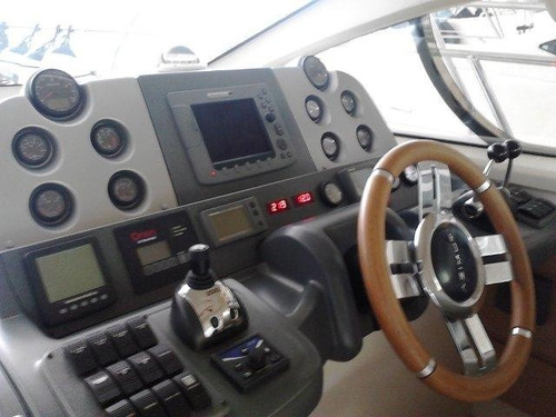 Azimut 480 Full Ano 2008 Com 2 Motores Volvo Penta Ips 600 H
