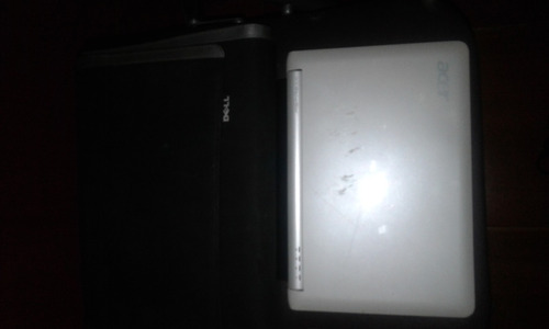 Laptop Acer Aspire One 1.5gb 250gb + Bolso Bateria 9 Celdas