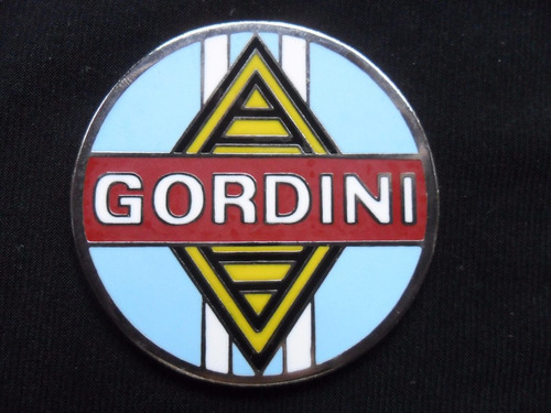 Insignia Gordini Renault Ika Escudo Dauphine Alpine Simca