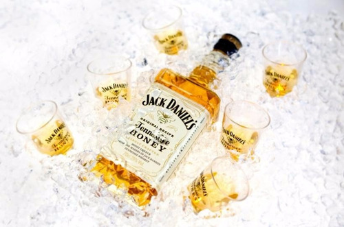 Imagen 3 de 6 de Whisky Jack Daniels Honey 1000ml Miel