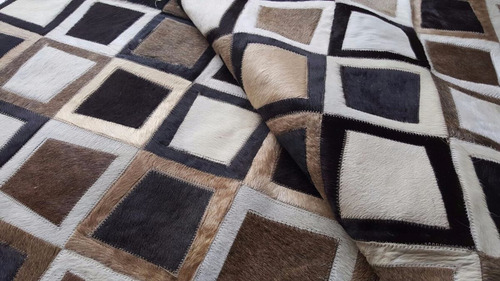 Imagen 2 de 6 de Alfombra Patchwork Cuero Vaca Pelo 1,8x2,4m Multiforma