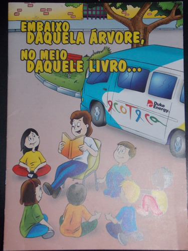 Gibi Embaixo Daquela Árvore No Meio Daquele Livro...