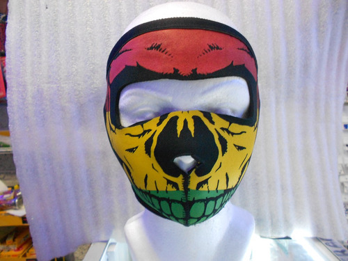 Mascara De Neopreno Diseño Calavera Tricolor