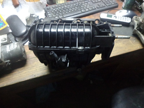 Vendo Multiple Admision Rover 416i, # 17100-p1j-e010- M1