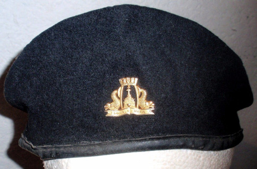 Boina Militar Naval De La Marina Armada De Chile / Insignia (Usado)