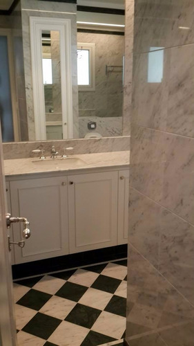 Mármol Carrara Lustrado 61x30.5, Marmeta - Forma Y Diseño