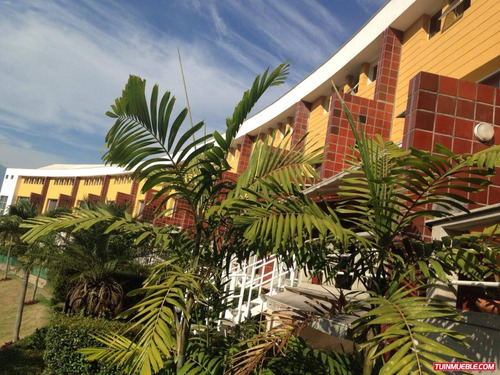 Th Los Naranjos Country House Venta