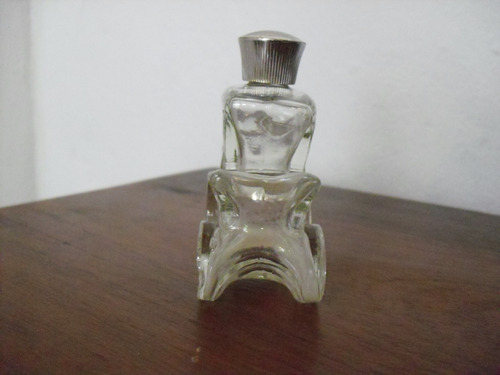 Antiguo Frasquito De Perfume Avón. Auto Antiguo