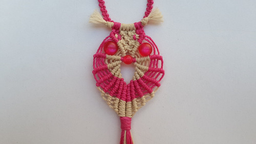 Collar Búho Fucsia Macramé De 15 Hilos Encerados. Último!