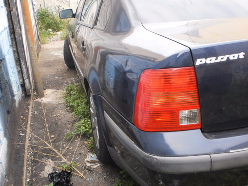 Passat Sedan 1.8 Turbo Sucata Para Peças