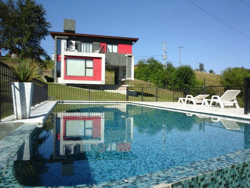 Imagen 11 de 14 de Casa Frente Al Lago Cordoba - Potrero De Garay