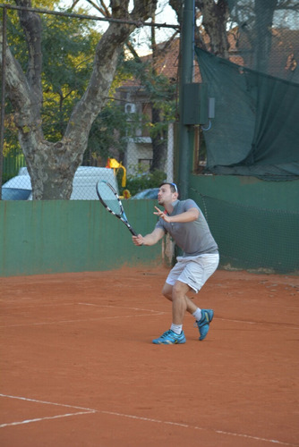 Imagen 1 de 5 de Clases De Tenis Devoto/escuelita Detenisniños Y Alrededores