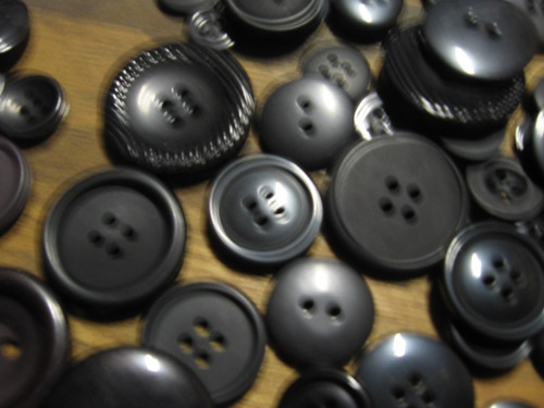 Botones Negros Surtidos X 50 Unidades(,20mm 15mm,14mm)