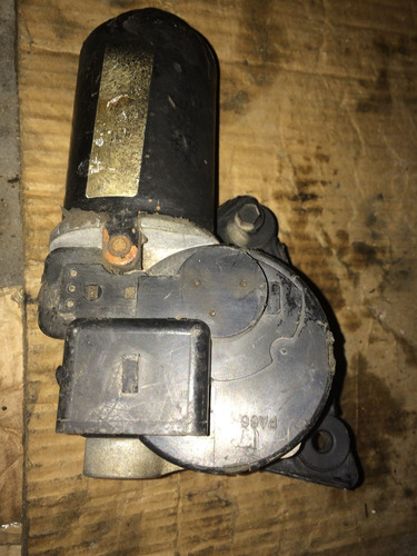 Imagen 2 de 2 de Vendo Motor De Limpia Parabrisas De Ford Escort 1994