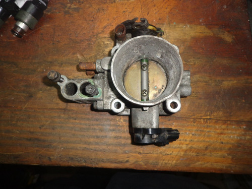 Vendo Cuerpo De Aceleracion De Hyundai Sonata, Año 2000