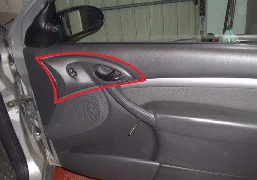 Moldura De Jaladeras De Puerta Focus Sedan Mod 00-04 (c/u)