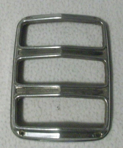 Bisel Aro Mica Stop Ford Mustang 1964 -1966  Usado