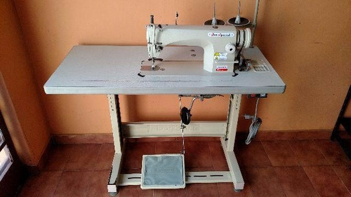 Reta Industrial Marca Sun Special Com Mesa E Motor Silencios