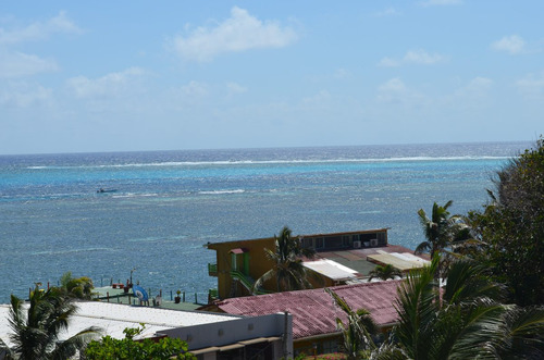 Imagen 14 de 16 de Precioso Apartamento Con Vista Al Mar En San Andrés Islas | Alquiler Vacacional
