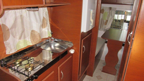 Imagen 13 de 15 de Casa Rodante 4 Mts,heladera, Ducha, Inodoro, Exclusiva!!!