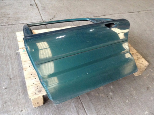 Puerta Trasera Izquierda Ford Contour 96-97 Original