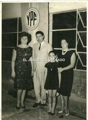 Fo28 Foto Estacion Servicio  Ypf C1950 Antigua