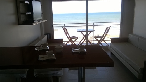 Imagen 12 de 14 de Departamento Frente Al Mar Estrenado En 2017