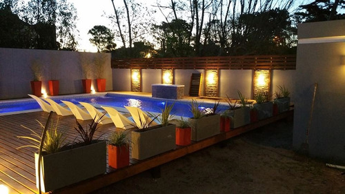 Imagen 3 de 9 de Piscina De Hormigón Completa 8x4 $ 2700000