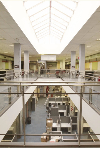 Alquiler De Oficinas En Macrocentro Sur - Cachabuco 151