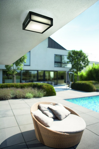 Imagen 3 de 5 de Plafon Exterior Philips Lomini Negro Cuadrado 2 Luces / Nexo