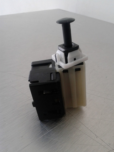Imagen 4 de 10 de Valvula Interruptor Freno Jeep Grand Cherokee 11/15 Mopar Sp