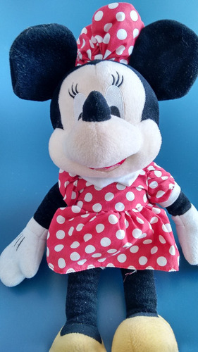 Boneco Da Minnie Em Pelúcia