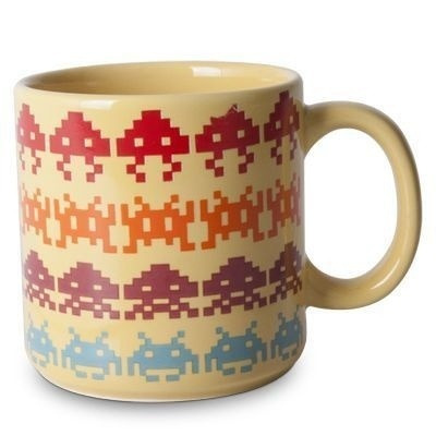 Caneca Porcelana Space Invaders. Geek!