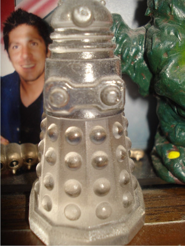 Dr Who / Dalek Transparente 8 Cms Altura