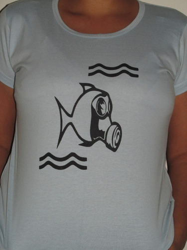 Camiseta Baby Look Peixe Poluição Marinha