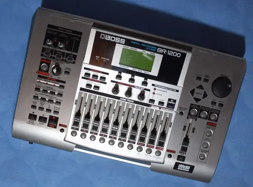 BOSS - BR-1200CD | Digital Recording Studio