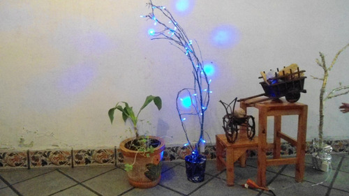 Árbolito Navideño Ramas Naturales 100 Luces Led 110cm Brilla