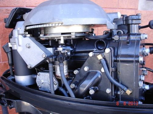 Motor Power Tec 30 Hp Arranque Electrico Nautica Milione