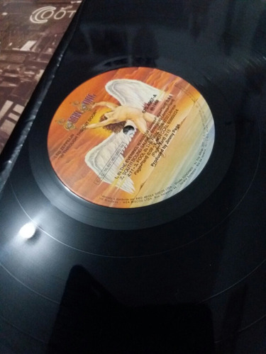 Imagem 3 de 5 de Lp Led Zeppelin In Through The Out Door - Impecável